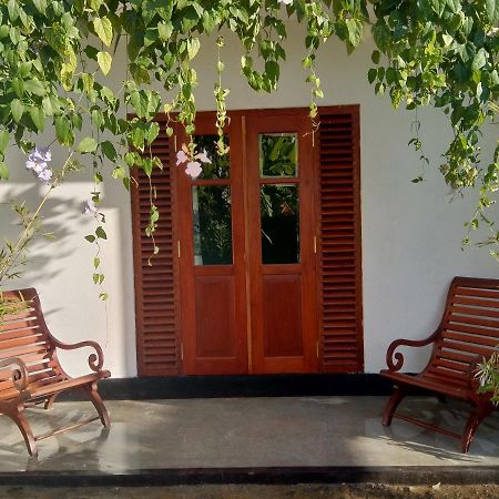 مبيت وإفطار هيكادوفا Mandara Rest المظهر الخارجي الصورة