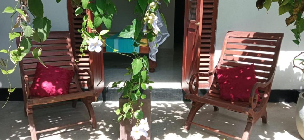 مبيت وإفطار هيكادوفا Mandara Rest المظهر الخارجي الصورة