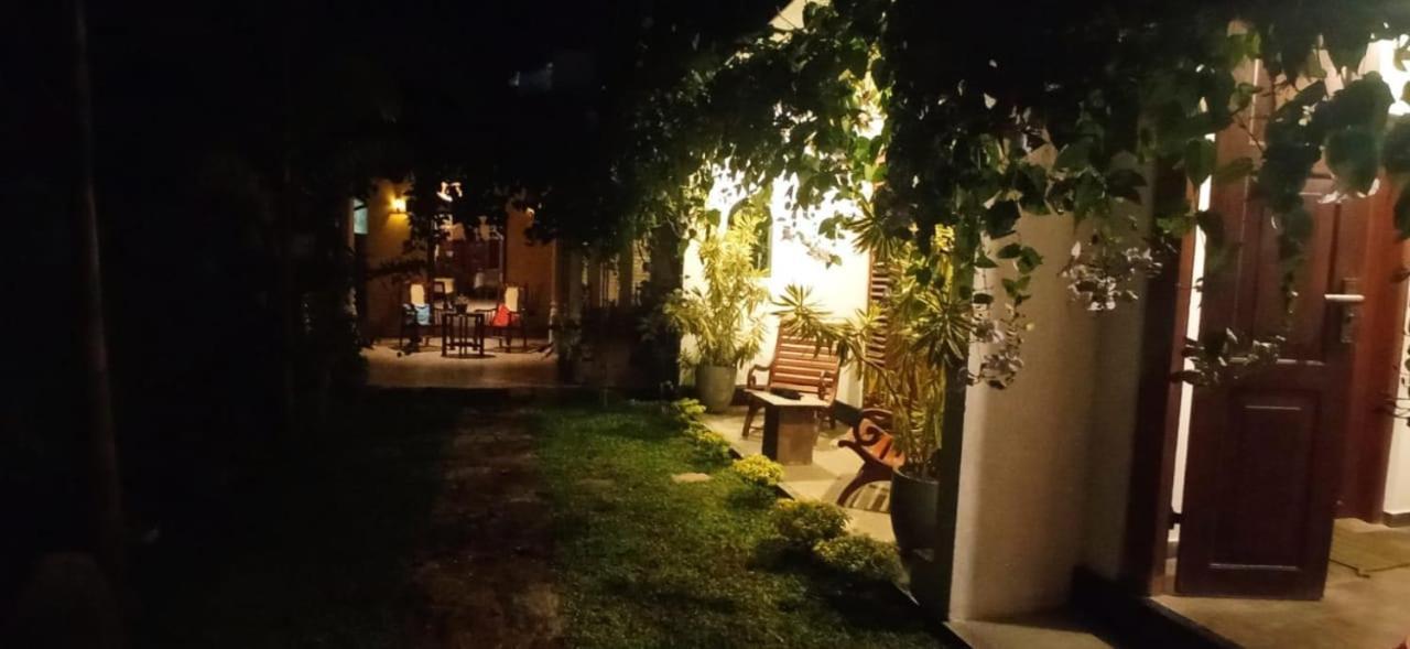 مبيت وإفطار هيكادوفا Mandara Rest المظهر الخارجي الصورة