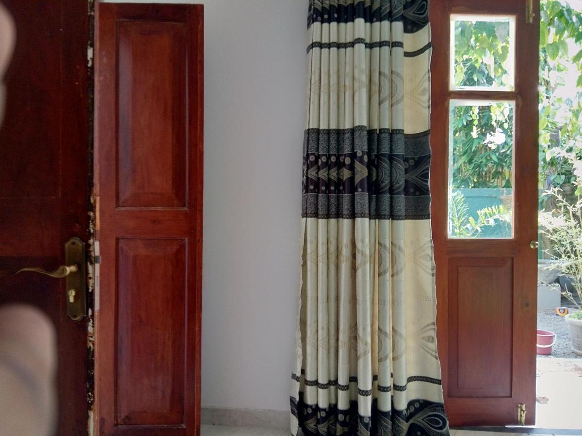 مبيت وإفطار هيكادوفا Mandara Rest المظهر الخارجي الصورة